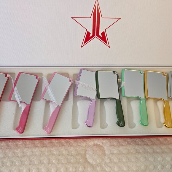 **SALE**JEFFREE STAR BEAUTY KILLER ORNAMENT SET - Picture 4 of 6